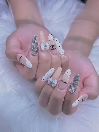 ネイル エムズ ハヤシのネイルデザイン