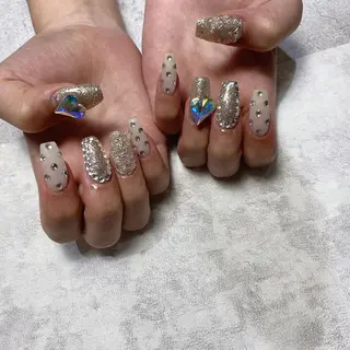 ネイル 菅 恵奈のネイルデザイン