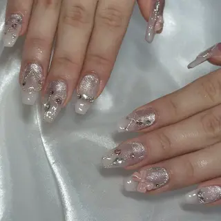 ネイル LAVISH nanamiのネイルデザイン