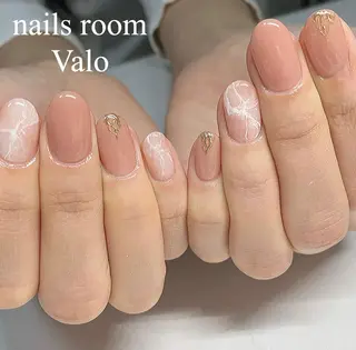 ネイル nails room Valoのネイルデザイン