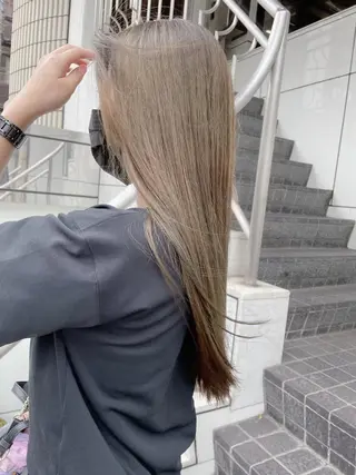 カラー ralme/sol 髙橋一哉のヘアスタイル