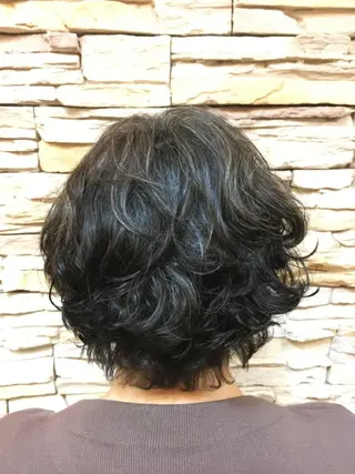 ショート 本多 美羽のヘアスタイル