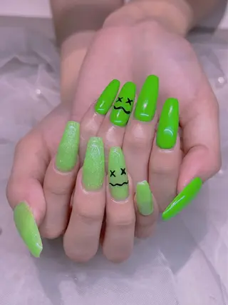 ネイル エムズ ハヤシのネイルデザイン