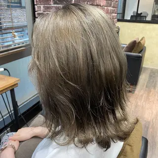 ミディアム 透け感×顔まわり デザイン✂︎吉田のヘアスタイル
