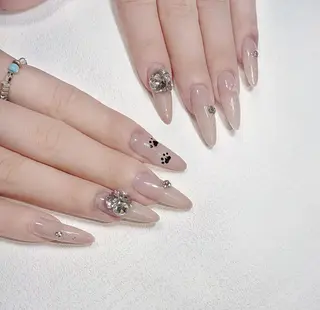 ネイル Queens マオのネイルデザイン