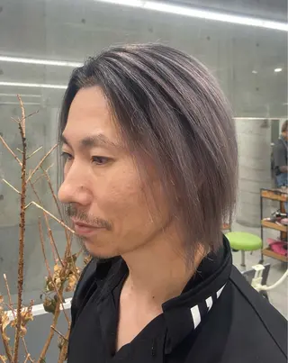 ショート カラー Kotoko🖤/海 外/バレイヤージュのヘアスタイル