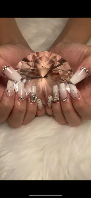 ネイル happiness nailのネイルデザイン