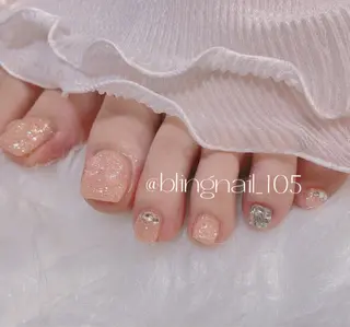 ネイル 23時まで❤︎韓国、 ワンホンネイルのネイルデザイン