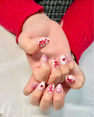 ネイル 新宿ネイルサロン ジェミディローサ所属・新宿ネイルサロン ジェミディローサのネイルデザイン