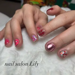 ネイル nail salon Lily所属・藤田 璃々のネイルデザイン