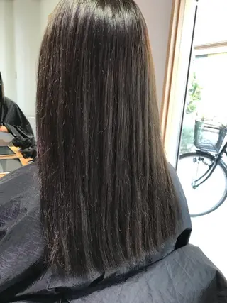 ロング カラー ヘアアレンジ moi-meme.soe所属・タナカ リナのヘアスタイル