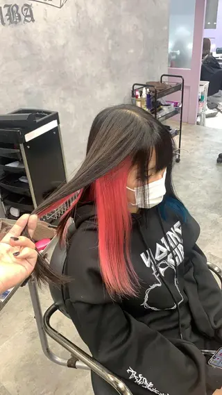 ロング L STUDIO心斎橋店所属・派手髪支持率No1 Eisukeのヘアスタイル