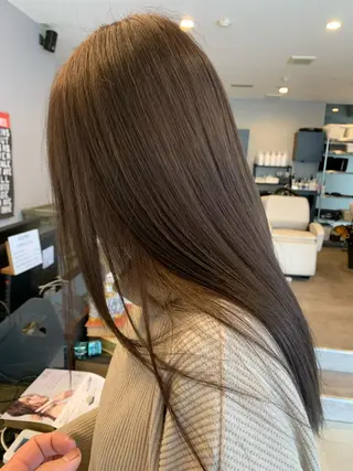 セミロング カラー theF___ yukoのヘアスタイル