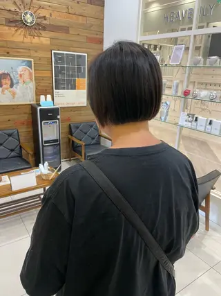 ショート 透明感color吉田 沙羅のヘアスタイル