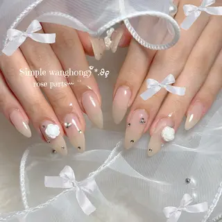 ネイル EmaNail豊中 🎀SANAのネイルデザイン