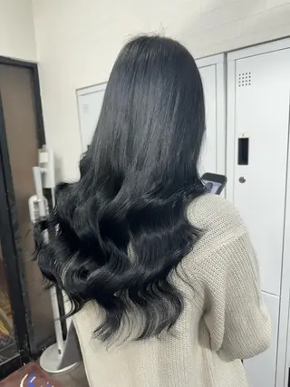 ロング apollo 横浜所属・横浜🦋ハイトーン 🫐シャドウルーツのヘアスタイル