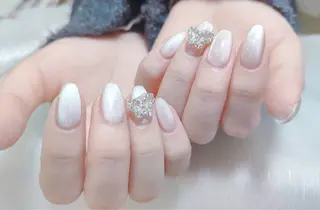 ネイル 小島 阿佑美のネイルデザイン