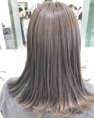 ミディアム カラー ナガイ ユウキのヘアスタイル
