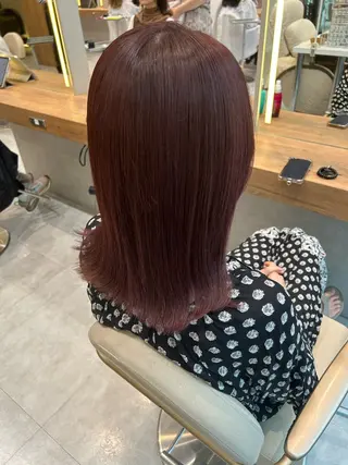 カラー KENJE湘南台 田澤明菜のヘアスタイル