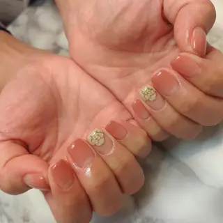 ネイル ジェヌインネイル 河内のネイルデザイン