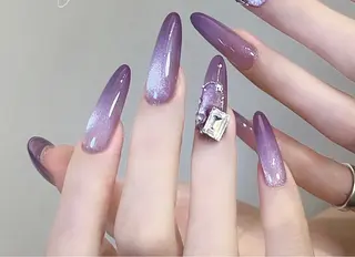 ネイル NiNa ビューティーサロン所属・Ni Naのネイルデザイン