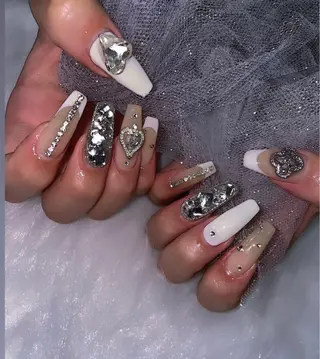 ネイル 高草木 桃香のネイルデザイン