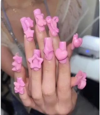 ネイル CoMo Nail Studio所属・CoMo Nailのネイルデザイン