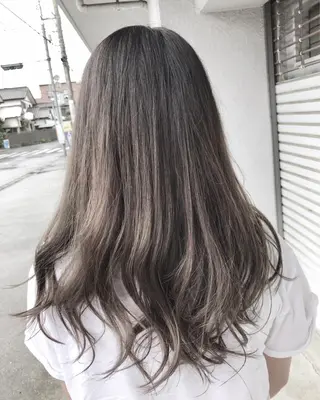 セミロング カラー レイヤーカット匠 イソザキノリユキのヘアスタイル