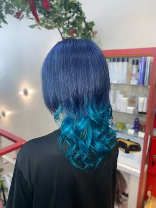 セミロング ゆぴ☾‪/推しカラー /ハイトーンのヘアスタイル