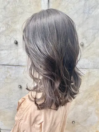 セミロング JIL BLAN所属・JIL BLAN NAOのヘアスタイル