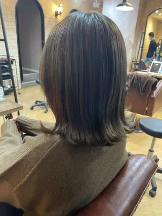 カラー MIKU ナチュラルヘア✂️✨のヘアスタイル