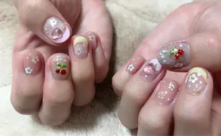 ネイル t. yoshizawaのネイルデザイン