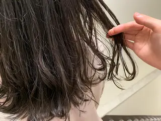 ミディアム カラー パーマ ヘアアレンジ メンズ キッズ ネイル マツエク・マツパ 韓国ボブ/髪質改善 ニュアンス特化RYOのヘアスタイル