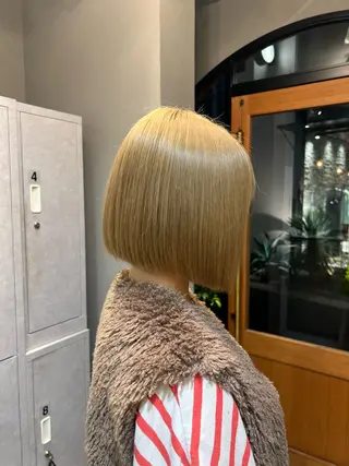 ショート カラー 神戸ボブ✂️ ioe三宮/田 伸佳のヘアスタイル