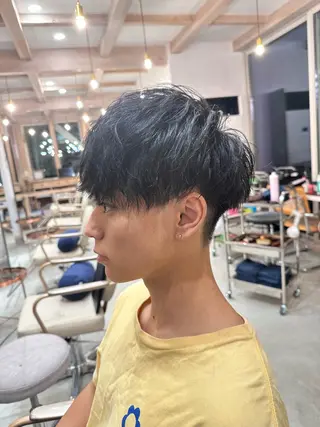 メンズ and c所属・NISHI （ニシ）のヘアスタイル