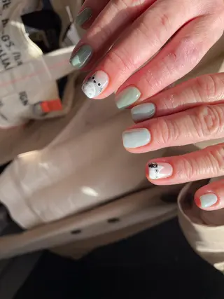 ロング カラー ヘアアレンジ キッズ ネイル マツエク・マツパ 福田 加奈のネイルデザイン