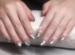 ネイル GEM所属・Gem  the beauty玲衣のネイルデザイン