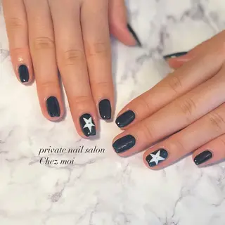 ネイル KOMINE TOMOKOのネイルデザイン