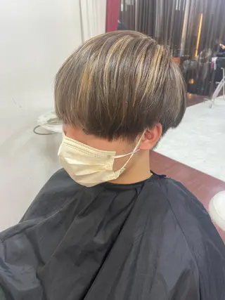 カラー メンズ 瀧下 唯のヘアスタイル