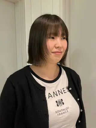 ショート ぷつっとボブ/ ブリーチ/池袋ももなのヘアスタイル