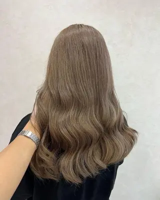 ロング 無造作も毛流れも ⚔️夢生志(ゆうし)のヘアスタイル