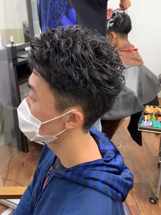 ショート パーマ メンズ クセを最大限に活かす メンズパーマ奈良大祐のヘアスタイル