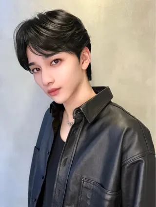 メンズ ブリーチなしW🎀 髪質改善/はのんのヘアスタイル