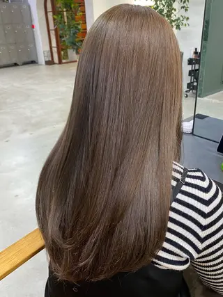 ロング カラー Sopi所属・JESSI / Sopiのヘアスタイル