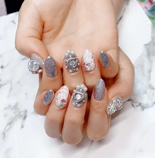 ショート カラー ネイル Q Free nailsのネイルデザイン