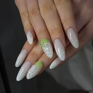 ネイル Haluca 長さ出し🍀のネイルデザイン