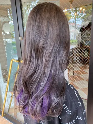 ロング 三好 美里のヘアスタイル