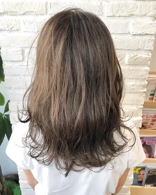 ミディアム カラー ヘアアレンジ 遠藤 拓馬のヘアスタイル