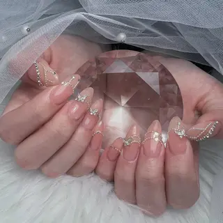ネイル miku 🦋nailのネイルデザイン