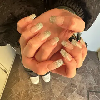 ネイル WOLTOKYO渋谷 yunaのネイルデザイン